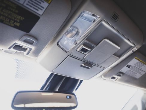 Used 2020 Toyota Tundra SR5 image 15