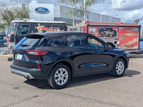 Certified 2025 Ford Escape Active w/ Tech Pack #1 image 7