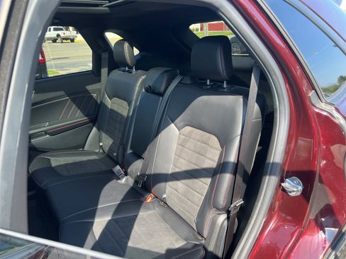 Used 2024 Ford Edge ST-Line AWD/4WD image 41
