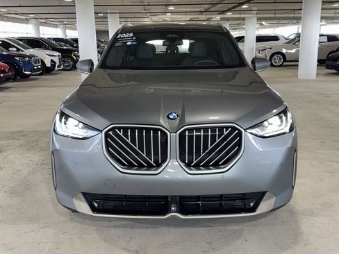 Certified 2025 BMW X3 xDrive30i w/ Premium Package image 3