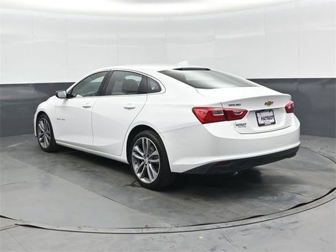 Used 2023 Chevrolet Malibu LT image 6
