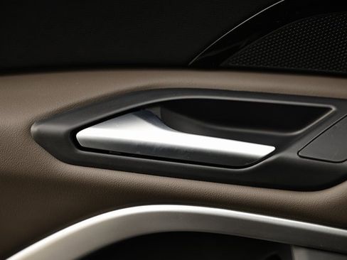 New 2025 Audi Q5 Premium image 15