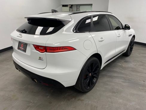 Used 2020 Jaguar F-PACE S image 6