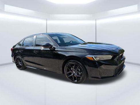 Used 2025 Honda Civic Sport image 2