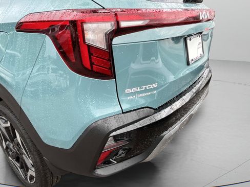 New 2026 Kia Seltos SX w/ SX Sunroof Package image 5