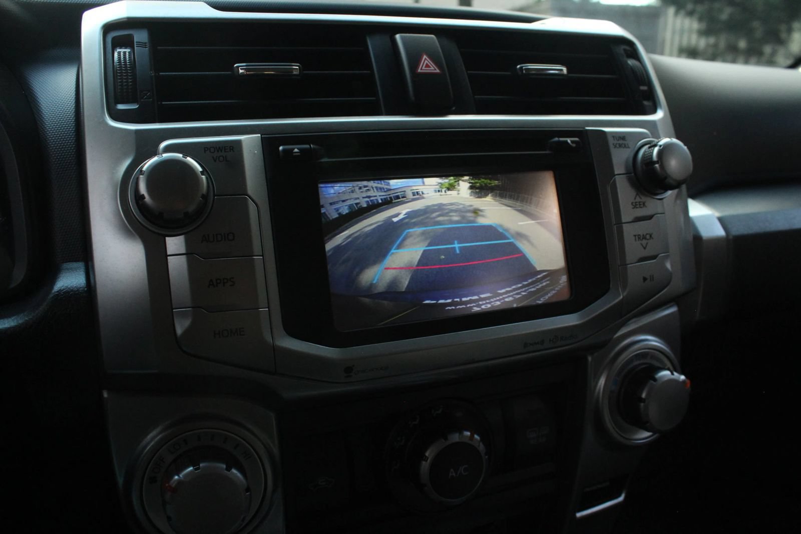 Used 2016 Toyota 4Runner SR5 AWD/4WD image 35