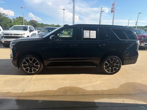 Used 2025 Chevrolet Tahoe RST w/ RST Capability Package AWD/4WD image 3