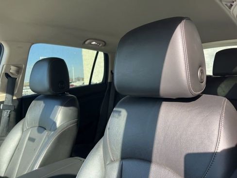 Used 2016 Buick Envision Premium image 12