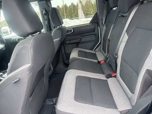 Used 2025 Ford Bronco Big Bend image 18