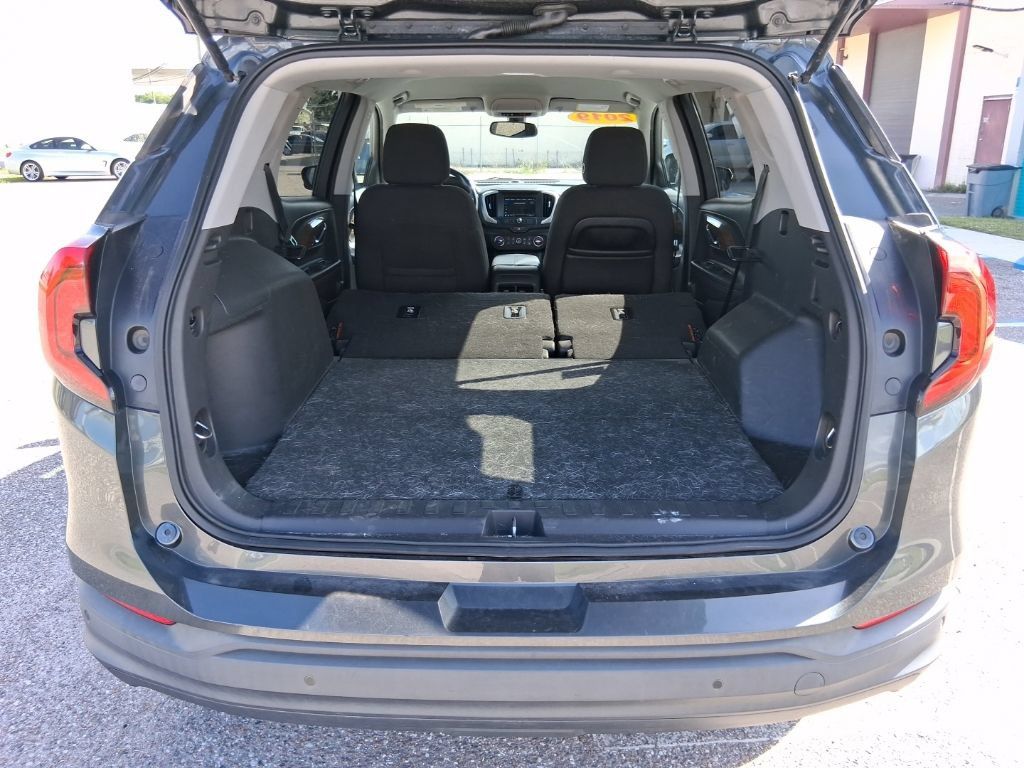 Used 2019 GMC Terrain SLE w/ Driver Convenience Package AWD/4WD image 21