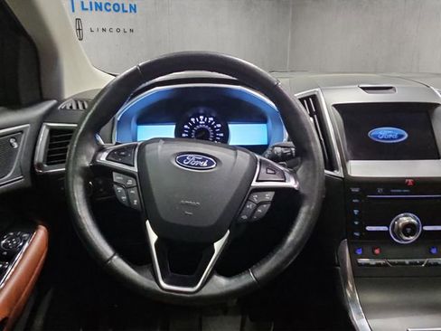 Certified 2019 Ford Edge Titanium w/ Equipment Group 301A AWD/4WD image 13