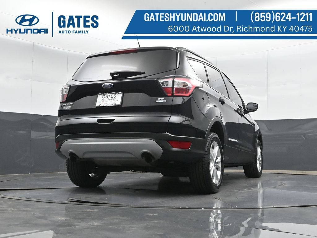 Used 2018 Ford Escape SE AWD/4WD image 35