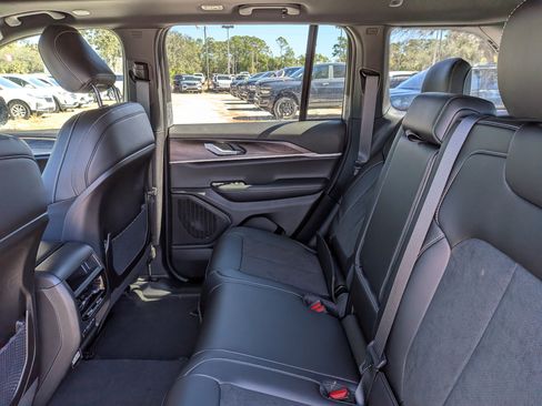 New 2026 Jeep Grand Cherokee Altitude RWD image 15