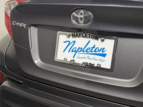 Used 2021 Toyota C-HR LE image 8