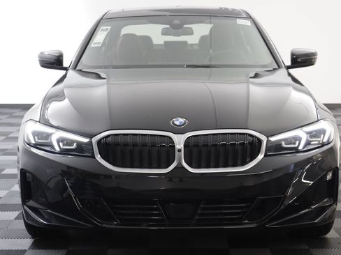 Certified 2025 BMW 330i xDrive Sedan AWD/4WD image 21