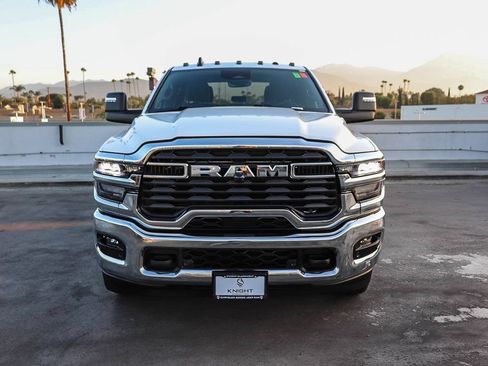 Used 2025 RAM 3500 Lone Star AWD/4WD image 3