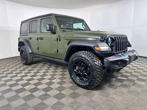 Used 2023 Jeep Wrangler Unlimited image 2