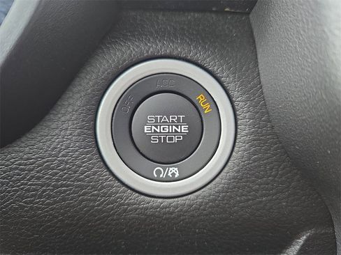 Used 2022 RAM 1500 Big Horn image 23