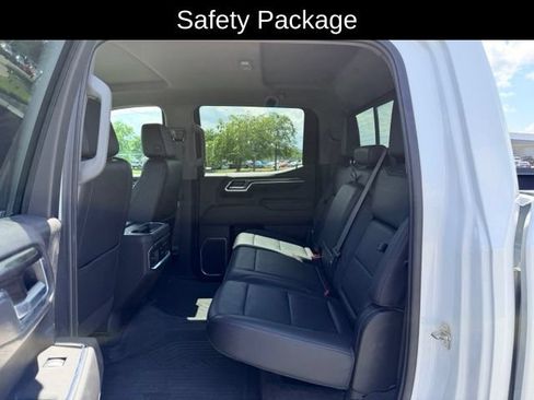 Certified 2022 Chevrolet Silverado 1500 LTZ AWD/4WD image 9