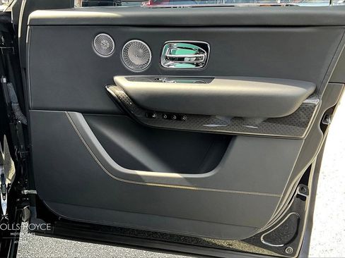Certified 2025 Rolls-Royce Cullinan Black Badge image 21