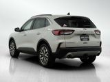 Used 2020 Ford Escape Titanium image 3