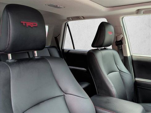 Used 2021 Toyota 4Runner TRD Off-Road Premium w/ Moonroof Package AWD/4WD image 22