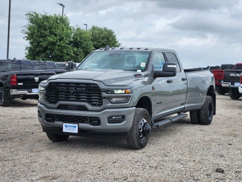 New 2026 RAM 3500 Lone Star AWD/4WD image 2