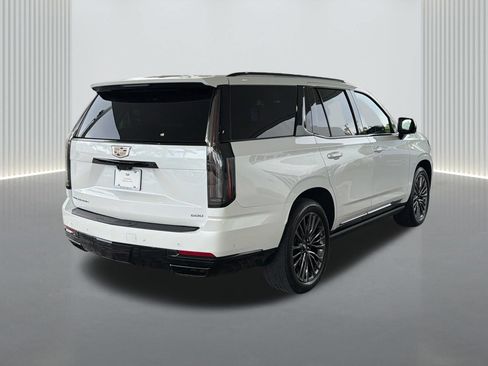 Used 2025 Cadillac Escalade Sport Platinum AWD/4WD image 5