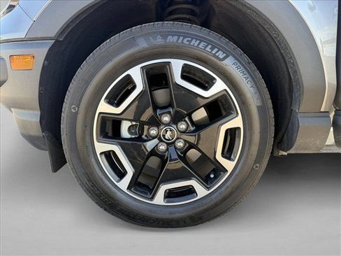 Used 2023 Ford Bronco Sport Outer Banks w/ Tech Package AWD/4WD image 27