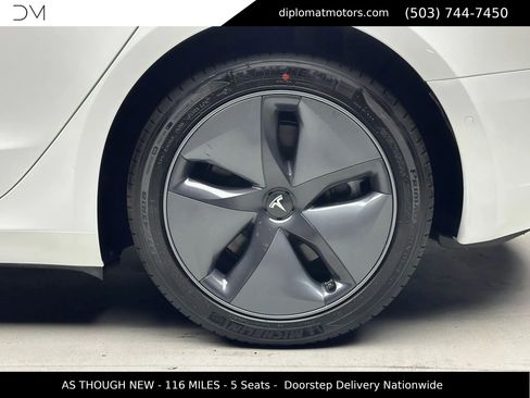 Used 2020 Tesla Model 3 Standard Range Plus image 37