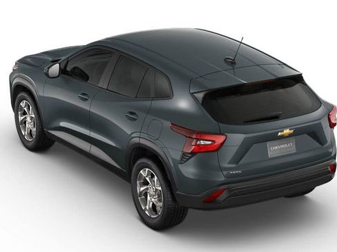 New 2026 Chevrolet Trax LS w/ LS Convenience Package FWD image 52