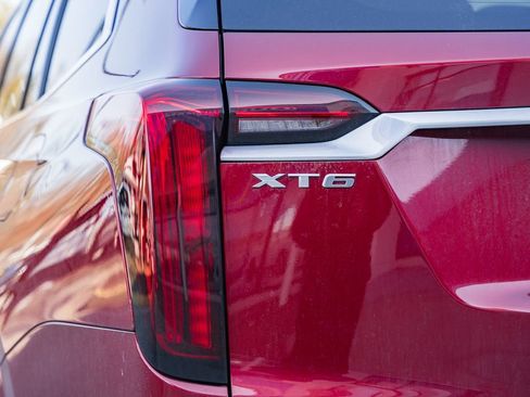 Used 2021 Cadillac XT6 Premium Luxury image 7