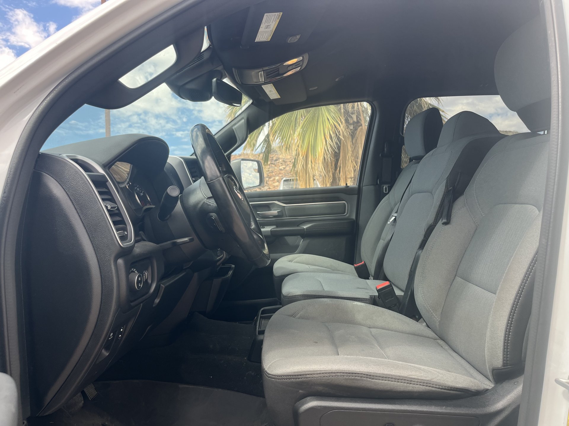Used 2022 RAM 1500 Big Horn AWD/4WD image 2