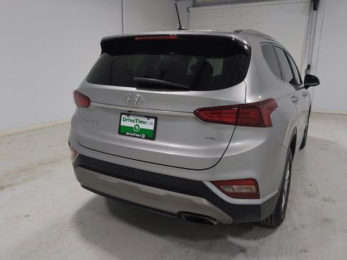 Used 2020 Hyundai Santa Fe SE image 7