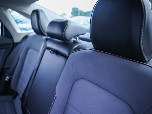 New 2026 Volkswagen Jetta SE image 31