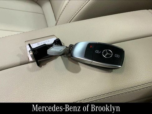 Used 2022 Mercedes-Benz GLA 250 GLA 250 image 16