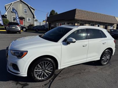 Used 2022 Audi Q3 2.0T Premium w/ Convenience Package