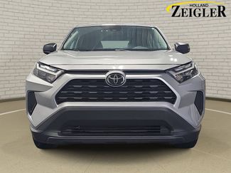 Used 2023 Toyota RAV4 LE FWD video 2