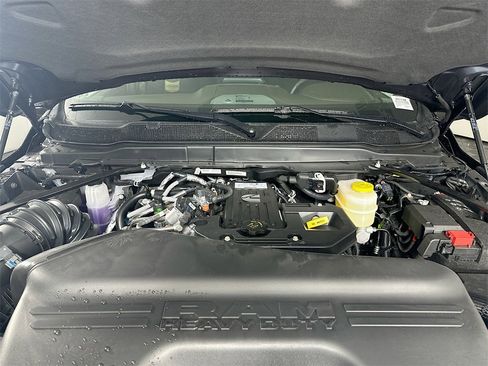 New 2026 RAM 3500 Longhorn image 18