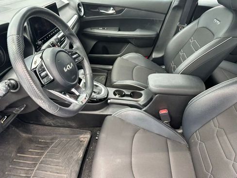 Used 2023 Kia Forte GT-Line FWD image 12
