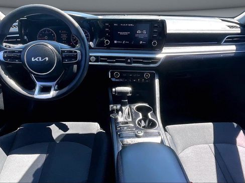 Used 2022 Kia K5 LXS FWD image 8