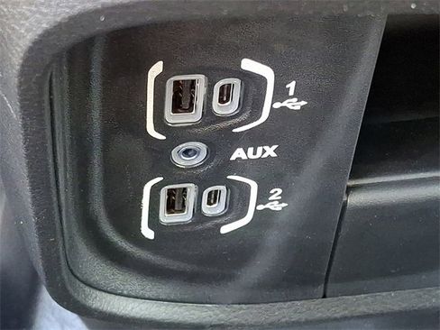 Used 2023 RAM 3500 Tradesman w/ Chrome Appearance Group image 19