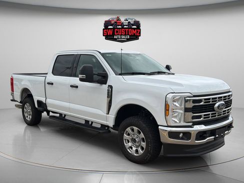 Used 2024 Ford F250 XLT AWD/4WD image 1