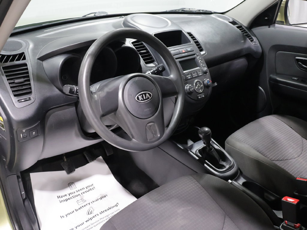 Used 2012 Kia Soul FWD image 20