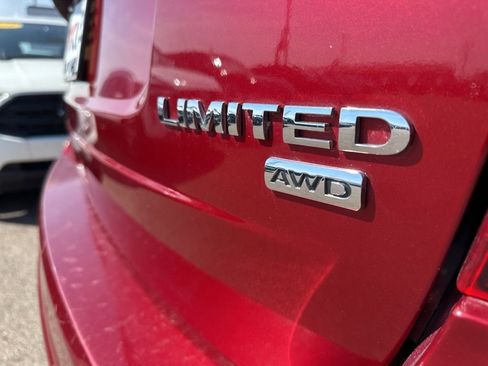 Used 2013 Ford Edge Limited image 11