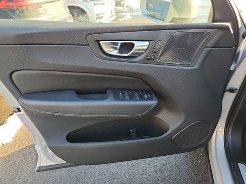 Certified 2023 Volvo XC60 B6 Ultimate image 12