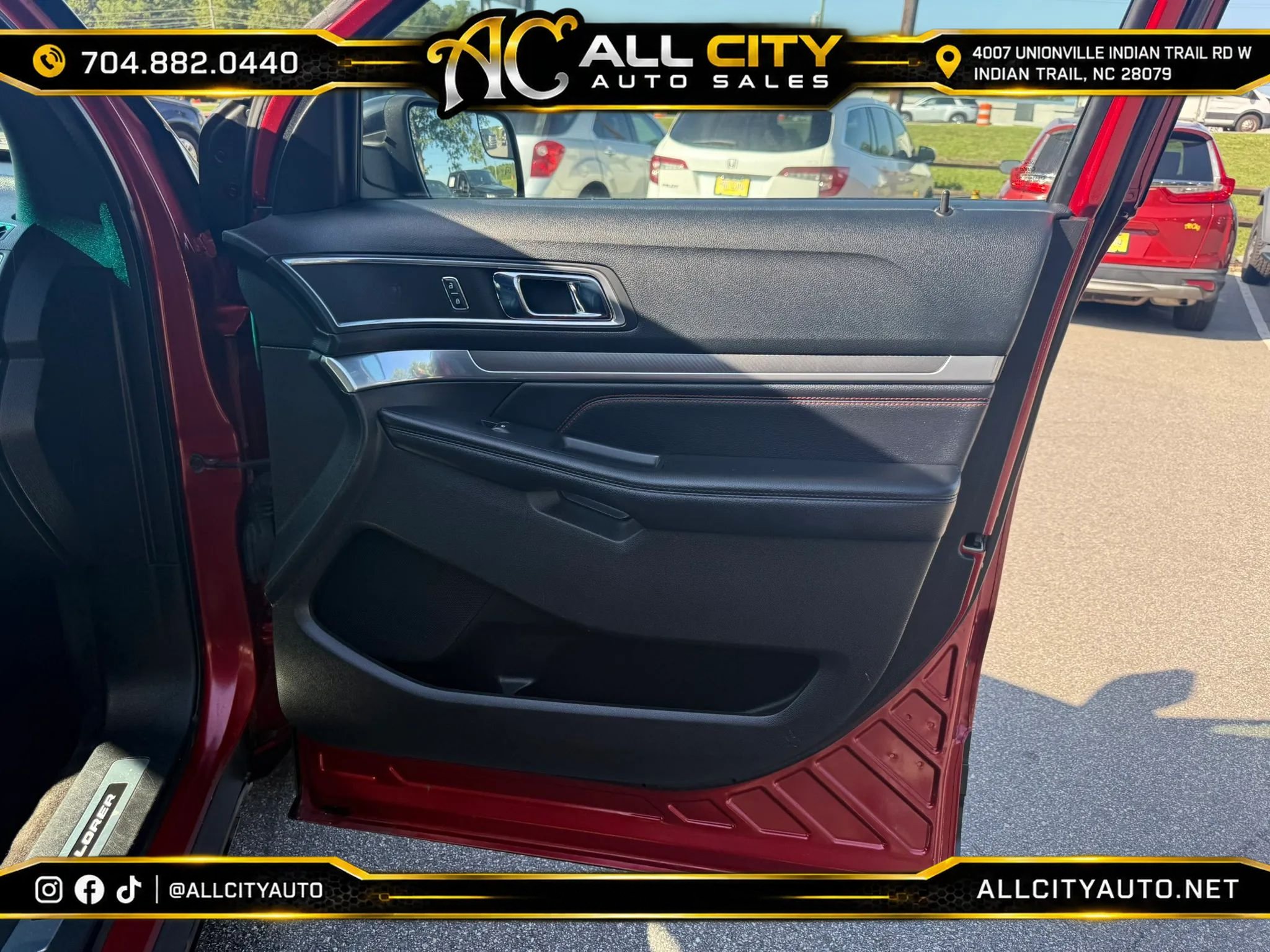 Used 2016 Ford Explorer Sport AWD/4WD image 10