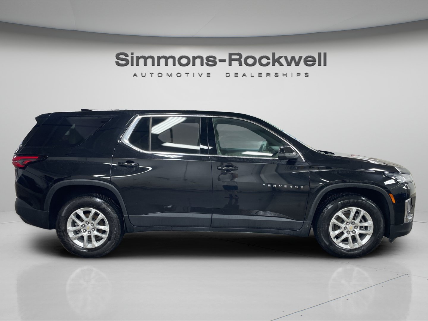 Used 2023 Chevrolet Traverse LS w/ LPO, Floor Liner Package AWD/4WD image 6