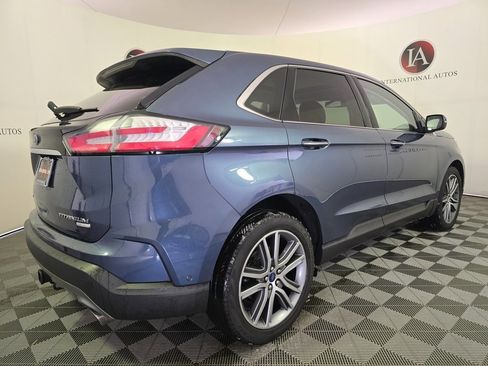 Used 2019 Ford Edge Titanium w/ Equipment Group 301A image 4