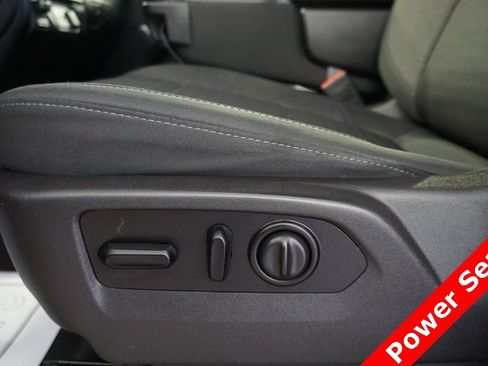 Used 2020 Chevrolet Silverado 1500 RST w/ All-Star Edition image 7